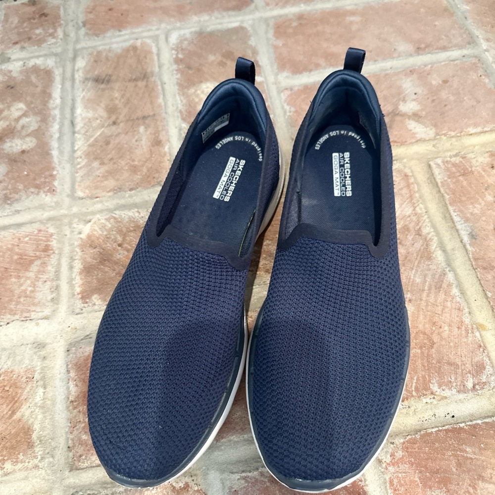 Skechers Women’s Dark Blue Slip-On Sneakers